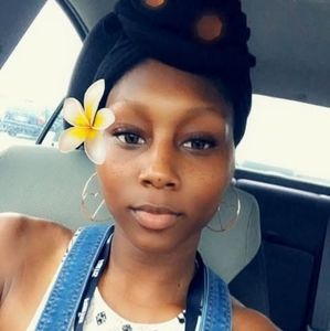 Meet your Posher, Deja